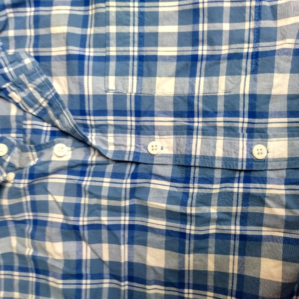 Columbia Shirt Mens size M  Blue Plaid Regular Fit Button Up Camp Casual Outdoor